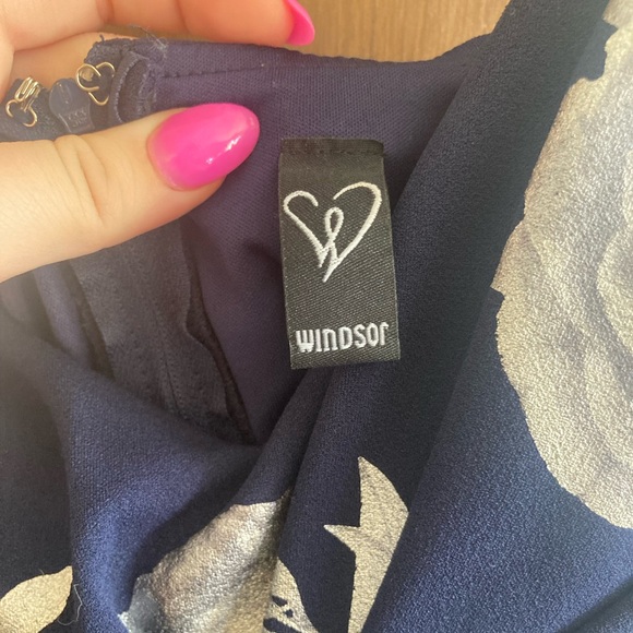 Windsor homecoming dress size 11/12 - Picture 2 of 3